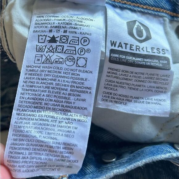 Levi’s Premium Wedgie Raw Hem Button Fly High Rise Straight Leg Jeans Size 27 - Picture 9 of 14